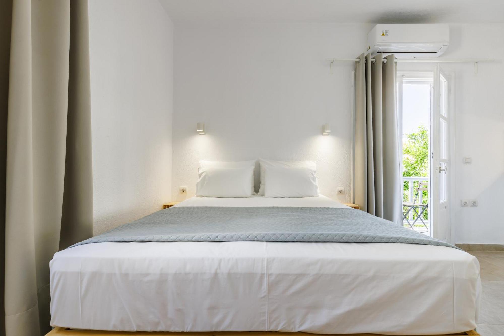 The Botanist Guesthouse Скопелос Экстерьер фото