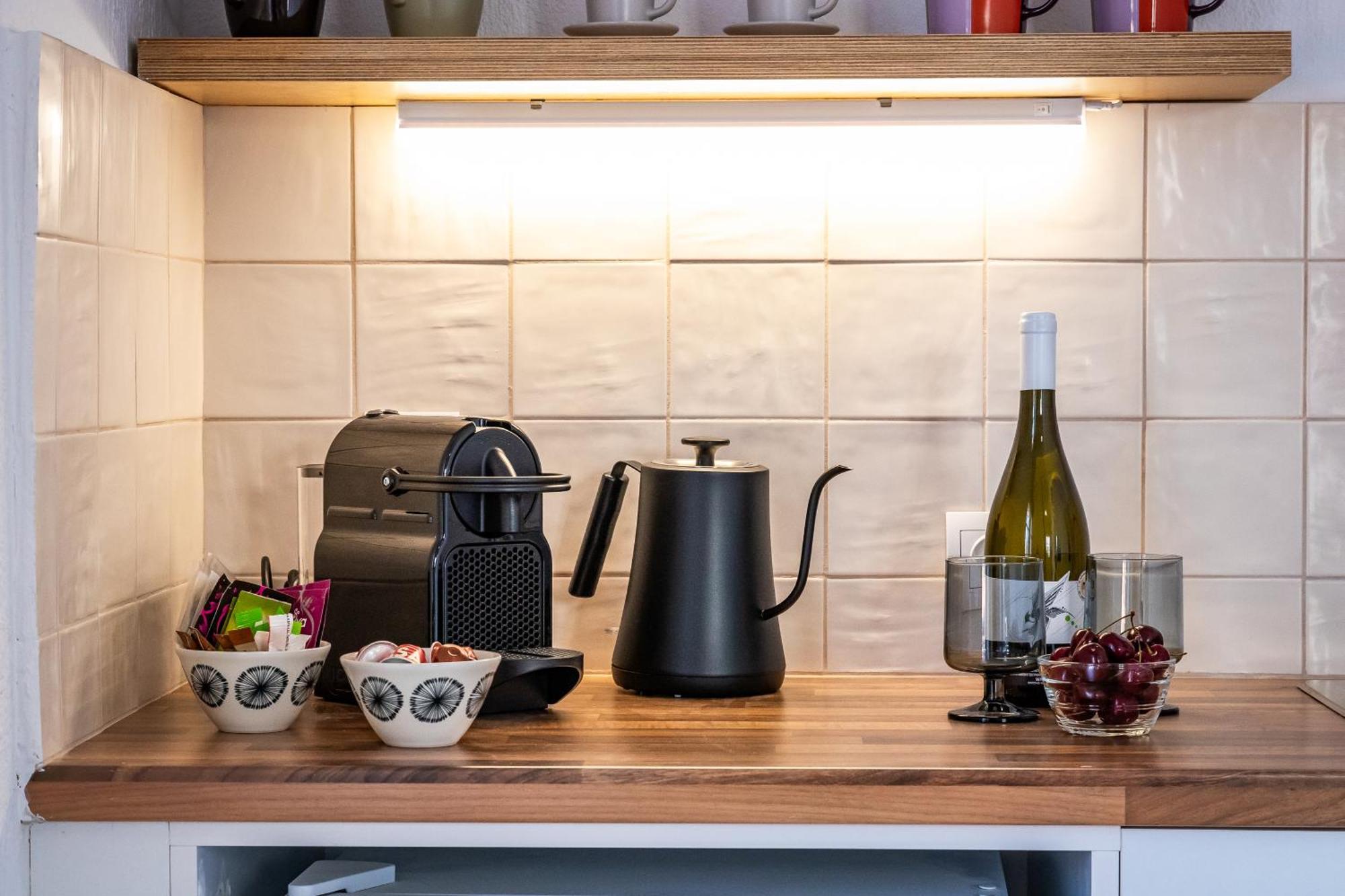 The Botanist Guesthouse Скопелос Экстерьер фото